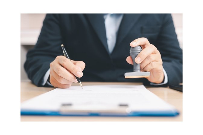 certificado de seguros y de última voluntad